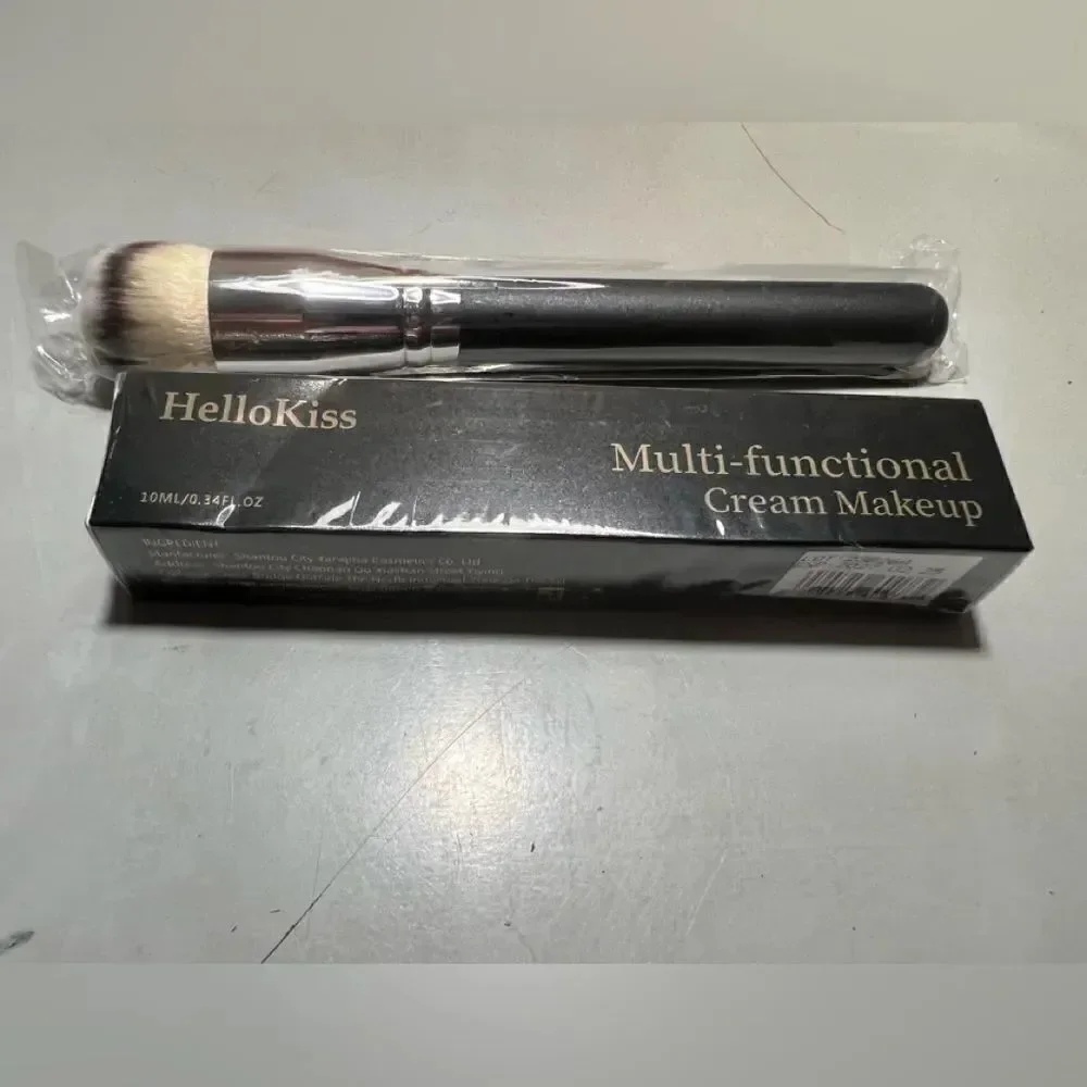 Hello Kiss Cream Makeup